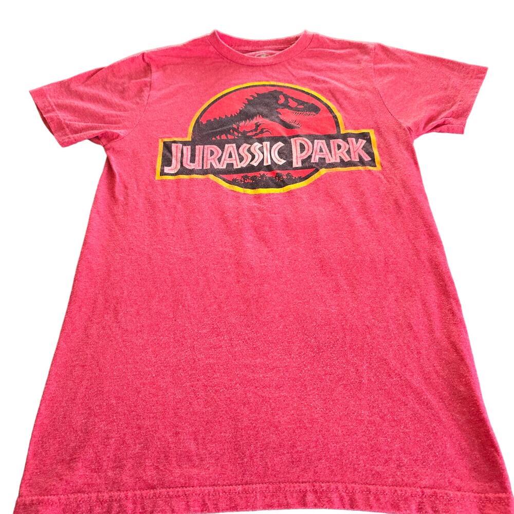 Retro Red '93 Jurassic Park Graphic Logo Movie Dinosaurs T-Rex T-Shirt Size S
